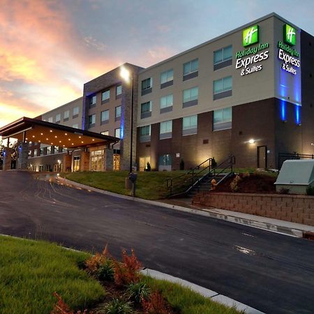 Holiday Inn Express & Suites - Charlotte Ne - University Area, An Ihg Hotel Exteriör bild