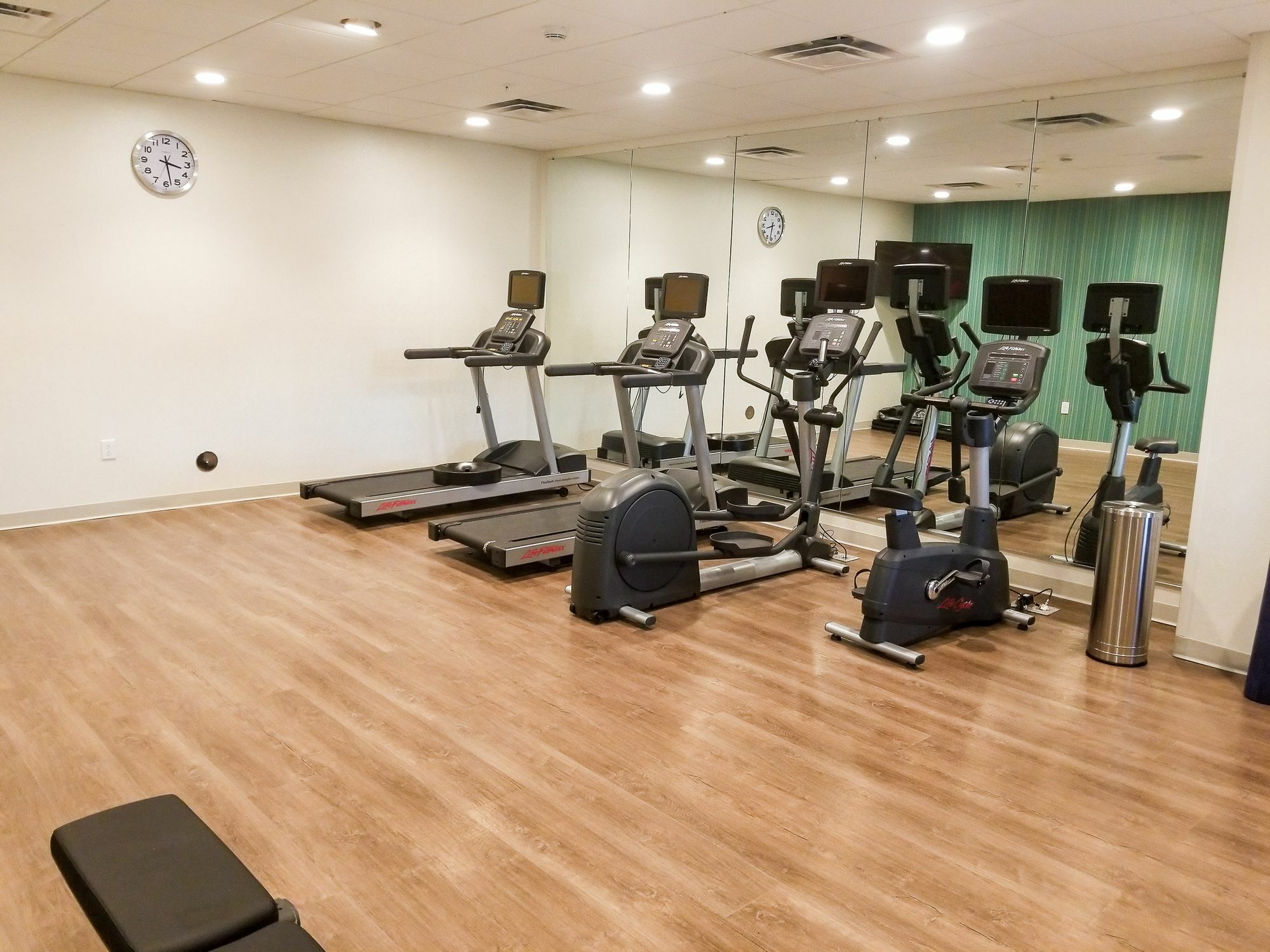 Holiday Inn Express & Suites - Charlotte Ne - University Area By Ihg Exteriör bild