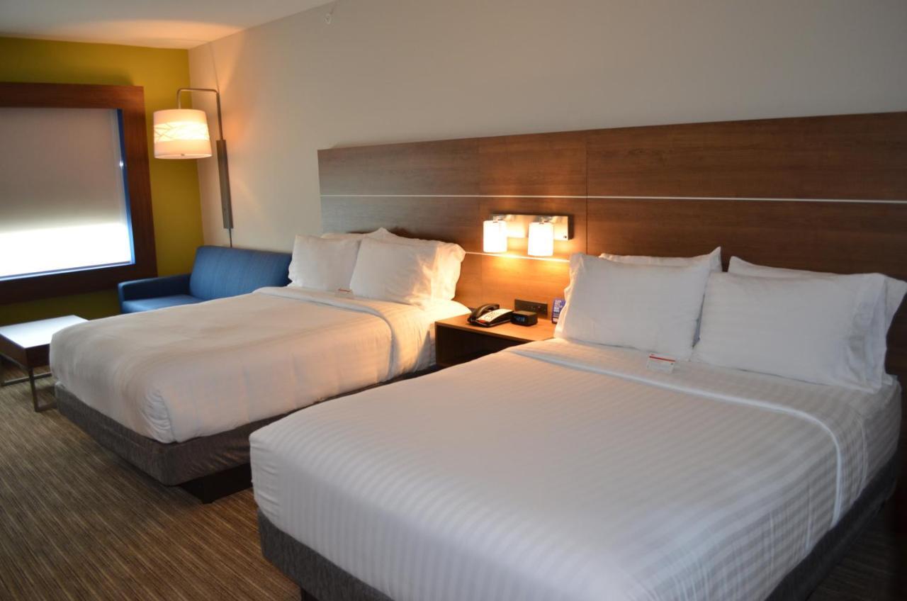 Holiday Inn Express & Suites - Charlotte Ne - University Area, An Ihg Hotel Exteriör bild