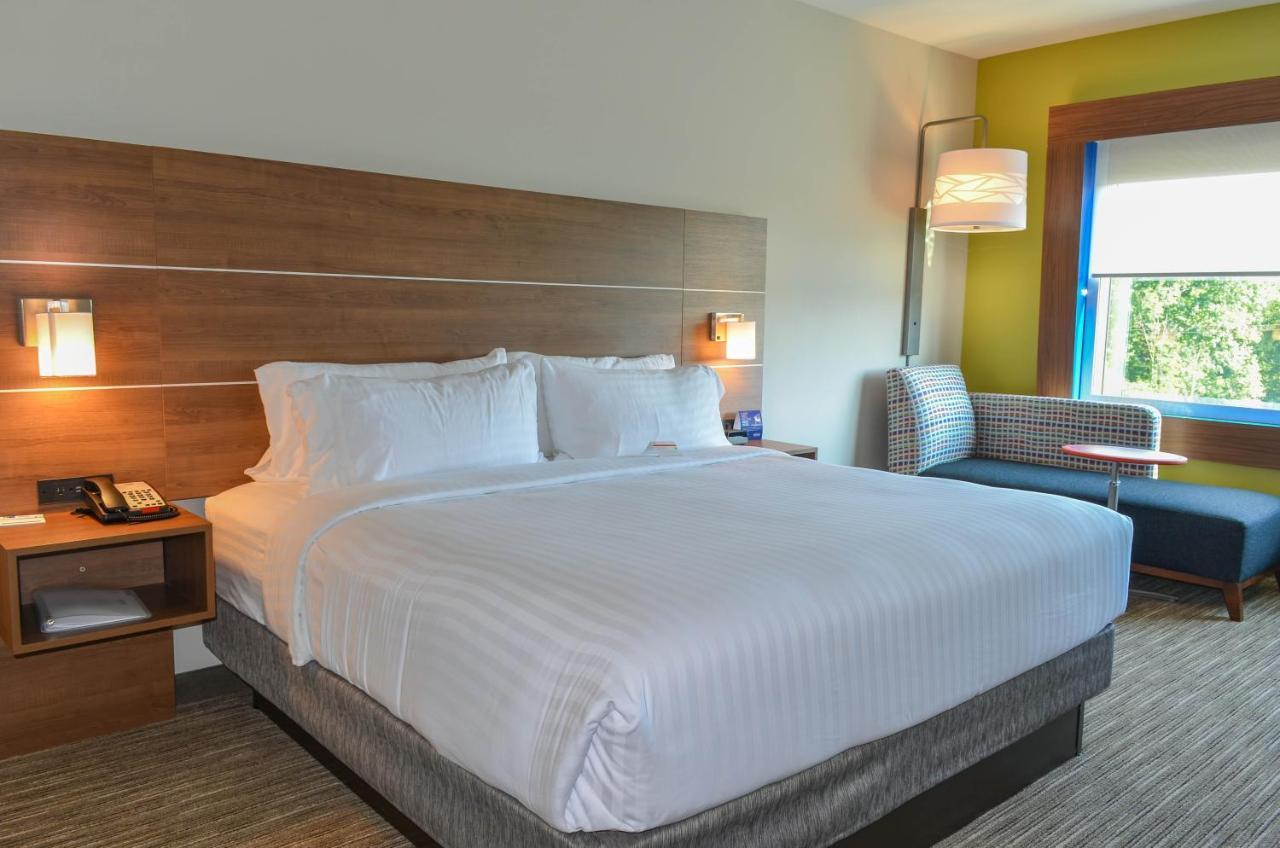Holiday Inn Express & Suites - Charlotte Ne - University Area By Ihg Exteriör bild